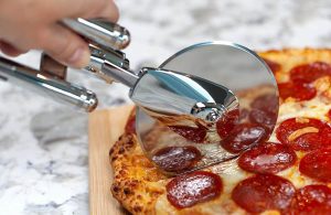 9 Novelty and Cool Pizza Cutters
